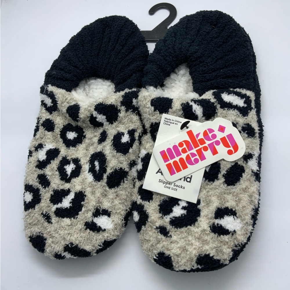 Abound Sliper socks